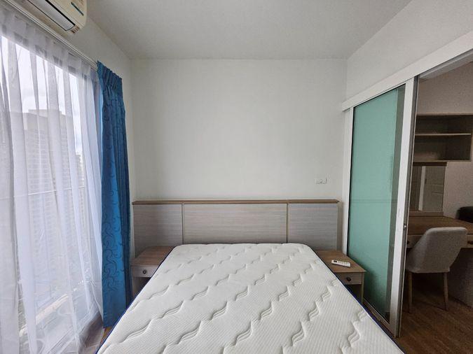 picture High Floor with River view , Renovated  - 3/23