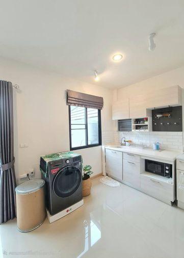 รูป HR3782ให้เช่าทาวน์โฮมหลังใหญ่ 2 ชั้น หมู่บ้าน Time Home สวนหลวง-อ่อนนุช เฟอร์ครบ พร้อมเข้าอยู่ ใกล้ Mega Bangna & สุวรรณภูมิ - รูปที่ 4/13