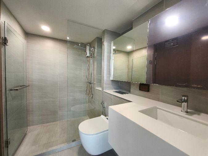 picture New 1 Bed plus Duplex with private home office & closed kitchen  - 20/21