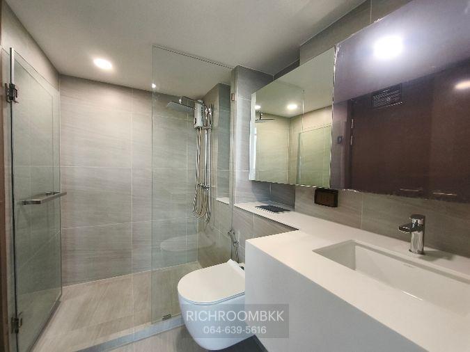 picture New 1 Bed plus Duplex with private home office & closed kitchen - 20/21