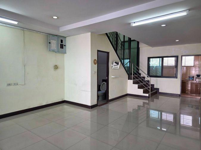 รูป HR3783ให้เช่าอาคารพาณิชย์ / ทาวน์โฮม 3 ชั้น โครงการ สุวรรณทาวน์โฮม (Suwan Townhome) ทำเลดี ซอยพหลโยธิน 54/1 - รูปที่ 30/35