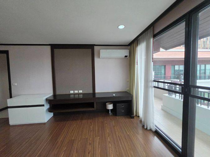 picture Prime Suites Condominium  Pattaya  - 25/36