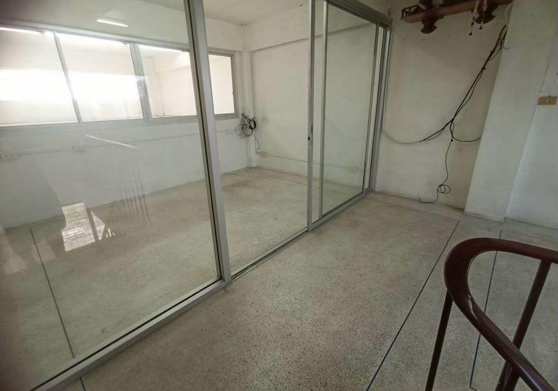 picture Urgent sale! Prime commercial building on Thung Sukla main road, Sriracha. - 8/19