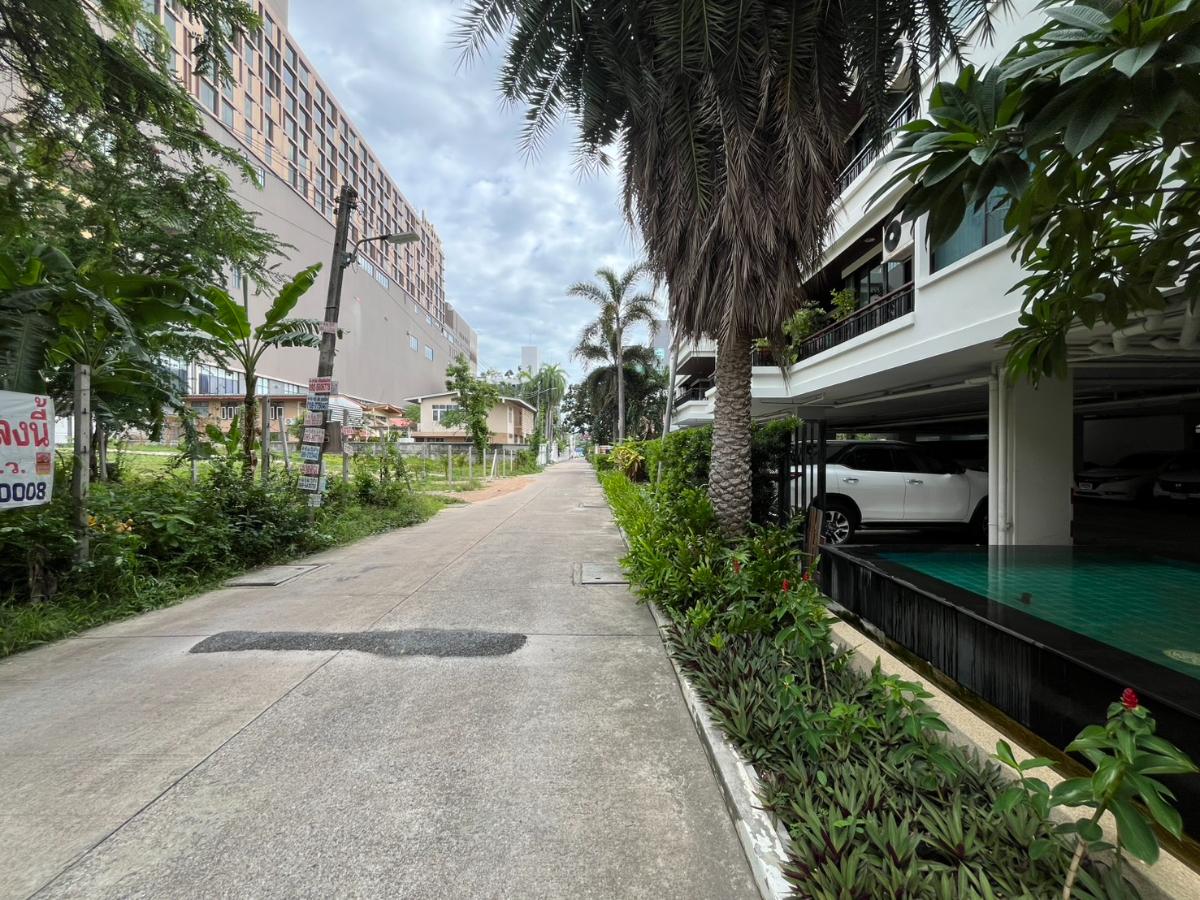 picture Prime Suites Condominium  Pattaya  - 6/36