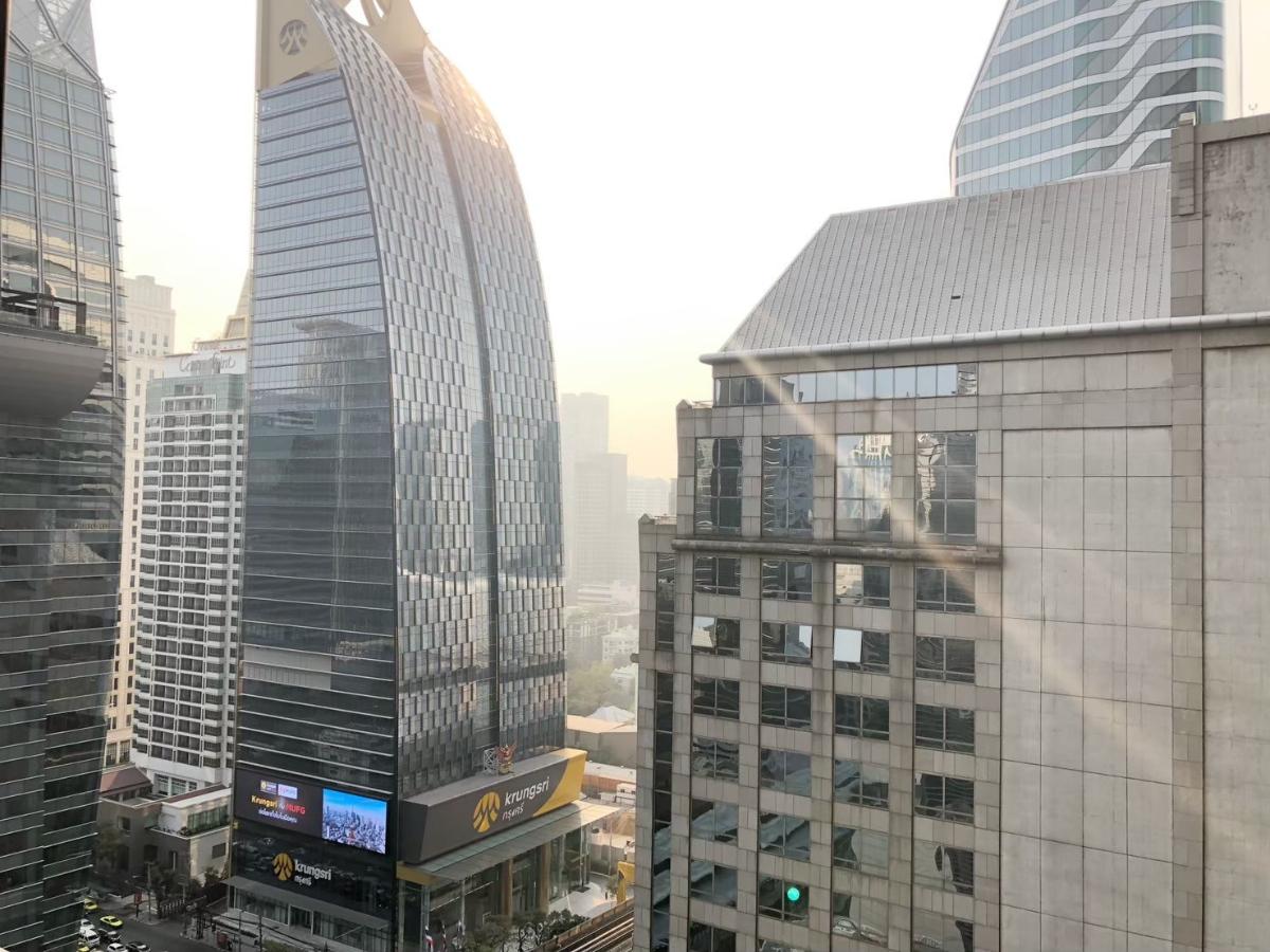 รูป Noble Ploenchit ห้องตกแต่งสวย งานบิ๊วอินท์เนี๊ยบ เฟอร์นิเจอร์และของถูกตกแต่งอย่างเป็นระเบียบ - รูปที่ 7/8