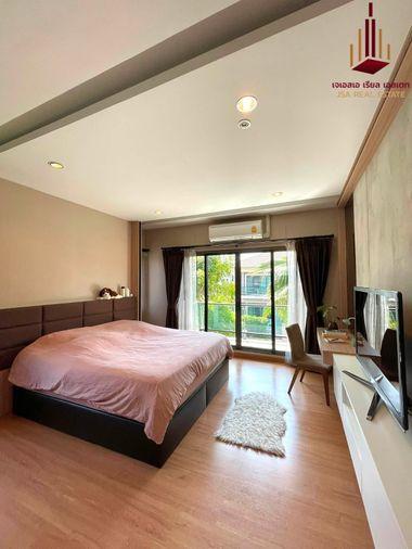picture ✨ For Rent: The Palm Pattanakarn ✨💰 Only 120,000 THB/month - 6/8