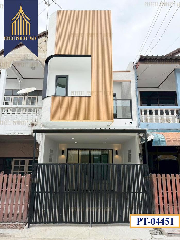 รูป ขายทาวน์โฮมดีไซน์ Modern พิพรพงษ์ วิภาวดีรังสิต 84 ดอนเมือง รีโนเวทใหม่พร้อมอยู่ - รูปที่ 1/21