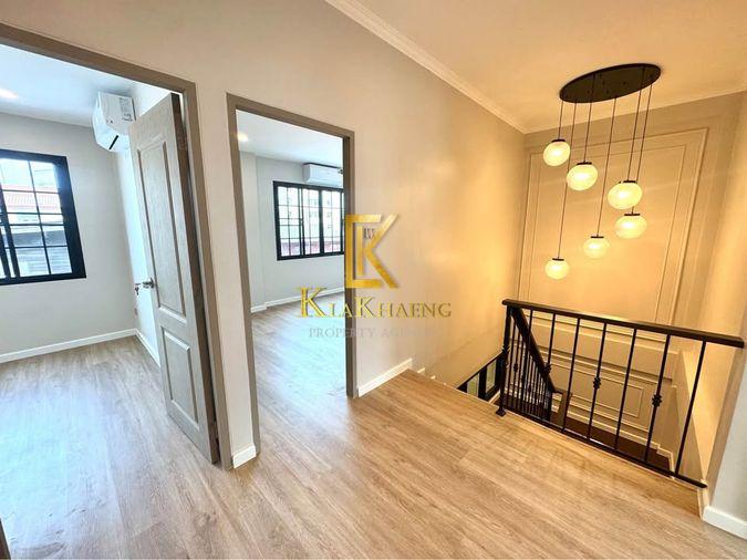 picture For Rent Townhouse Sukhumvit50 BTS Onnut GH581 - 9/18