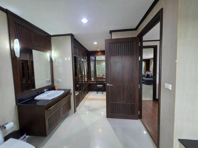 picture Prime Suites Condominium  Pattaya  - 27/36