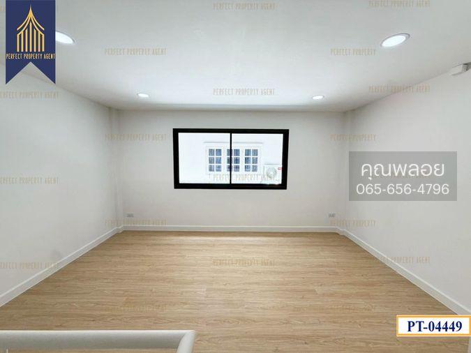 รูป ขายทาวน์โฮม 4 ชั้น รีโนเวทใหม่ทั้งหลัง สไตล์โมเดิร์น ทำเลดีปากเกร็ด - รูปที่ 17/37
