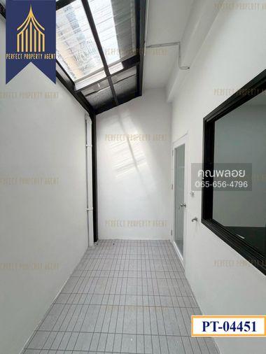 รูป ขายทาวน์โฮมดีไซน์ Modern พิพรพงษ์ วิภาวดีรังสิต 84 ดอนเมือง รีโนเวทใหม่พร้อมอยู่ - รูปที่ 9/21