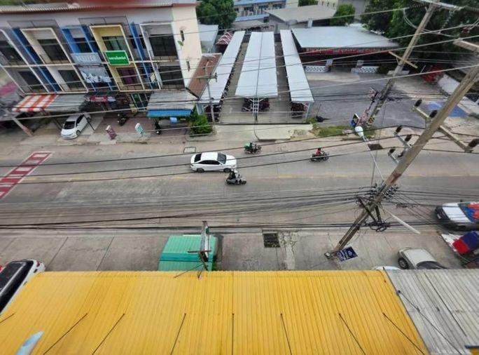 รูป ขายด่วน อาคารพาณิชย์ทำเลดี ติดถนนหลักทุ่งสุขลา ศรีราชา - รูปที่ 11/19