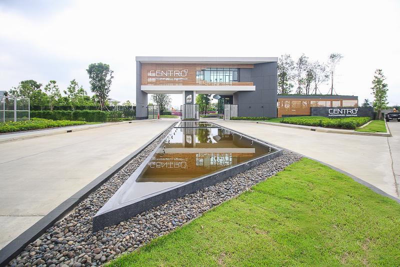 picture Single house for sale, Centro Ratchaphruek Suan Phak, corner unit. - 27/47