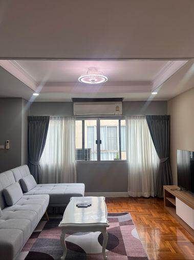 รูป Pets allowed, 2 beds, 2 baths, corner unit, high floor  - รูปที่ 1/33