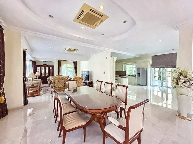picture High End House for Sale Thung Klom Tan Man 4Bed Private Pool - 12/17