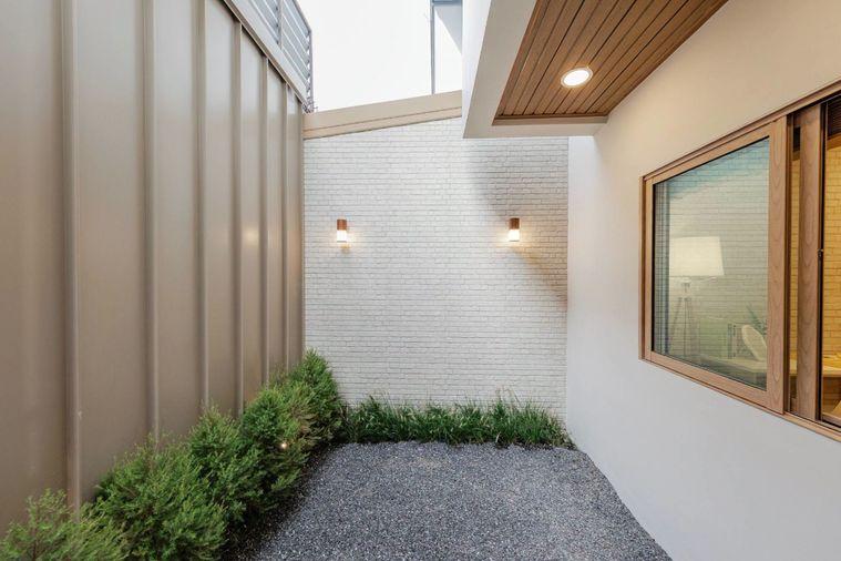 รูป 🏡✨ บ้านเดี่ยว Minimal Muji | มินิมอล มินิใจ 🤍  บ้านสวยอบอุ่น รีโนเวทใหม่ทั้งหลัง 📐 30 ตร.ว. - รูปที่ 4/31