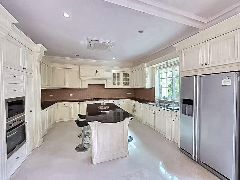 picture High End House for Sale Thung Klom Tan Man 4Bed Private Pool - 10/17
