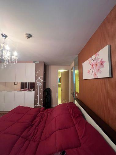 picture Spacious one bedroom, large living area, 56 sqm - 31/36