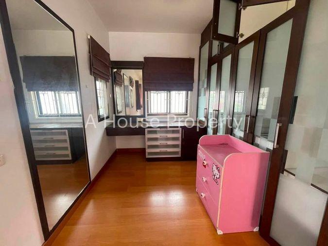 รูป ขายด่วน! บ้านเดี่ยวโครงการบ้านคันทรีปาร์ค 3 บางแสน ทำเลน่าอยู่ - รูปที่ 9/17