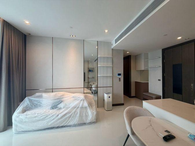 รูป Ultimate Luxury Living at Q1 Sukhumvit — คอนโดระดับ Super Luxury ติด BTS นานา ✨ - รูปที่ 2/12