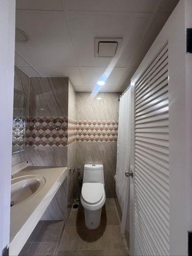 รูป Pets allowed, 2 beds, 2 baths, corner unit, high floor  - รูปที่ 22/33
