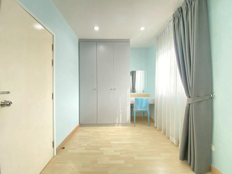 รูป ให้เช่าทาวน์โฮม 4 ห้องนอน The Connect พัฒนาการ  28,000 บาท/เดือน | เฟอร์ครบ แอร์ 5 เครื่อง  - รูปที่ 8/13