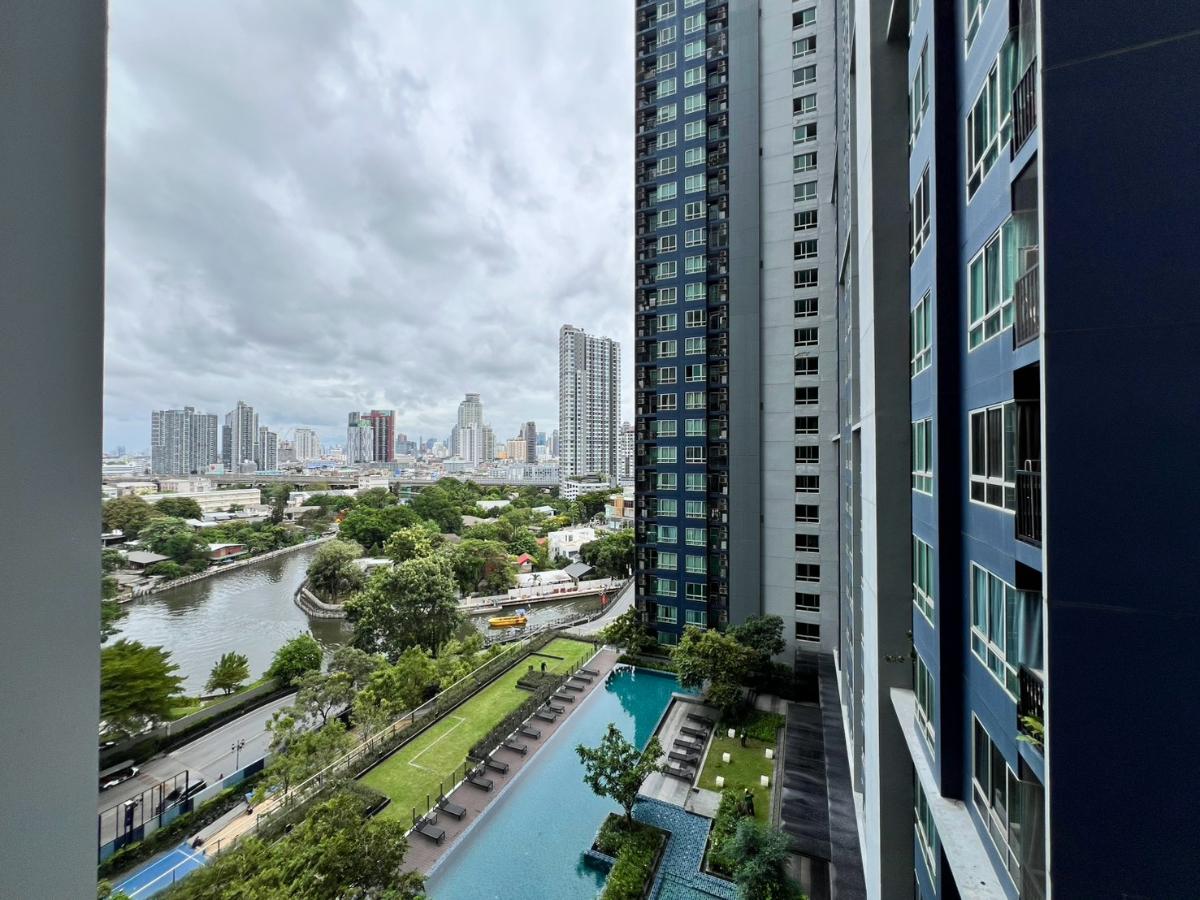 picture The Base Sukhumvit 77 condo, near BTS On Nut, with pool view. - 10/17