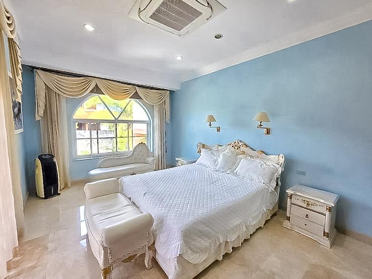 picture High End House for Sale Thung Klom Tan Man 4Bed Private Pool - 13/17