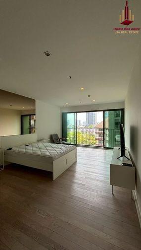 picture ✨ For Sale : Noble Solo  Condo ✨  💰 Only 5,200,000 THB - 1/6