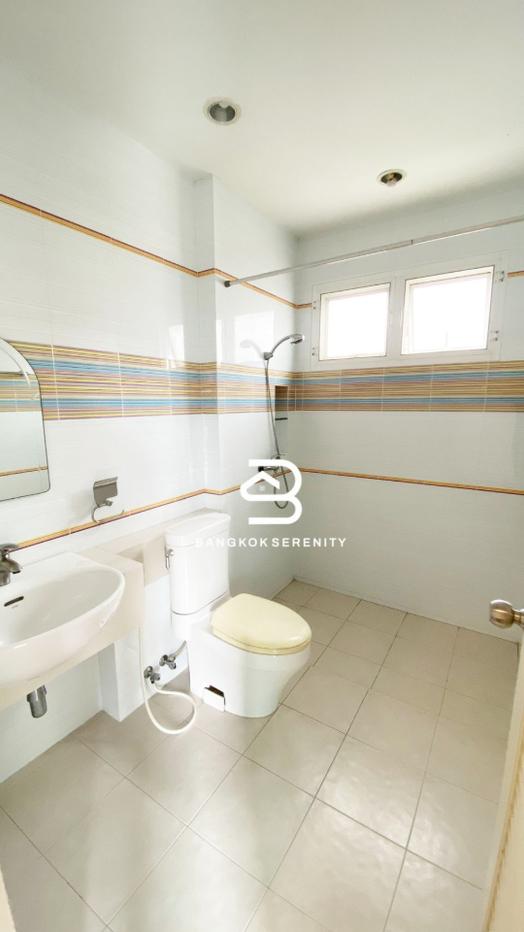 picture Pet friendly house for rent at Sukhumvit prompong - 9/18