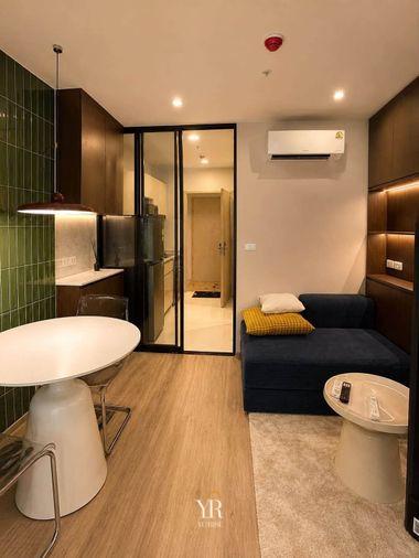 รูป Culture Thonglor ห้องแต่งคุมโทนอบอุ่น ประดับด้วยผนังสีเขียวให้บรรยากาศเหมือนอยู่ในธรรมชาติ พร้อมเข้าอยู่ - รูปที่ 1/7