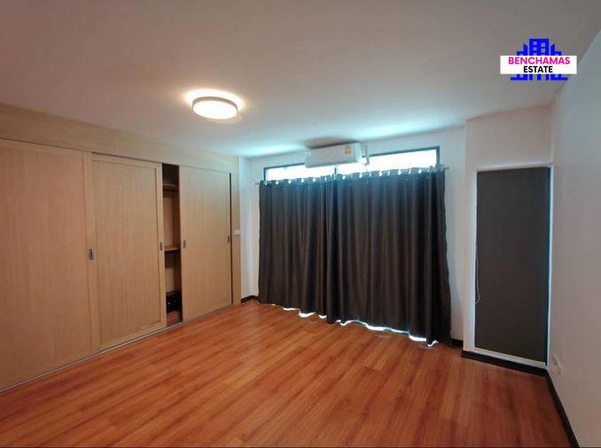 รูป 🟡 ขายด่วน!!! ทาวน์โฮม 3 ชั้น หมู่บ้าน วิสต้า ปาร์ค วิภาวดี-รังสิต (Vista Park Vibhavadi - Rangsit) ทำเลศักยภาพ📍 ติดถนนใหญ่วิภาวดี ติดรถไฟฟ้า 2 สาย - รูปที่ 6/10