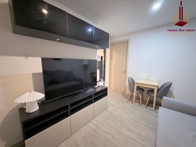 picture ✨ For Rent: The Shade Sathon 1 Condo ✨ 💰 Only 17,500 THB/month  - 2/5