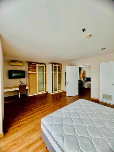 picture 🏙️ For Sale: UP Ekamai || Near BTS Ekkamai - 4/7