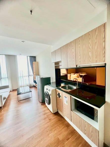 picture 🏙️ For Sale: UP Ekamai || Near BTS Ekkamai - 3/7