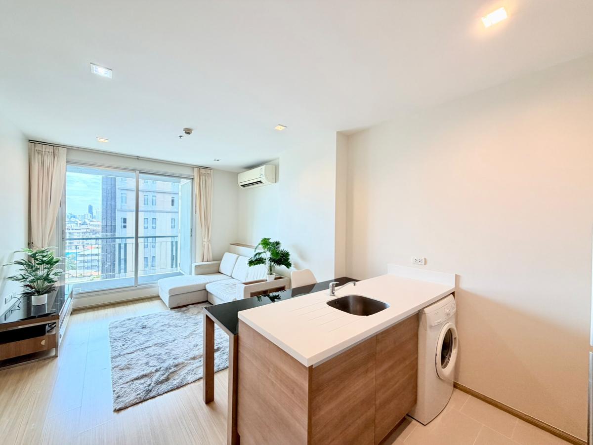 picture Condo for Sale❗️ “𝐑𝐡𝐲𝐭𝐡𝐦 𝐑𝐚𝐭𝐜𝐡𝐚𝐝𝐚-𝐇𝐮𝐚𝐢𝐤𝐡𝐰𝐚𝐧𝐠“  Special Price 4.99 MB. Near MRT-Huaikhwang - 5/15