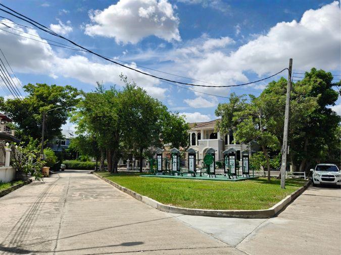รูป บ้านที่มีบรรยากาศผ่อนคลายและเติมความสดชื่นให้คุณได้ทุกเช้า ในทำเลศักยภาพย่านบางนา บ้านเดี่ยวในซัมมิท วินด์มิลล์ กอล์ฟคลับ บางนา ราคาคุ้มค่าที่สุด - รูปที่ 19/22