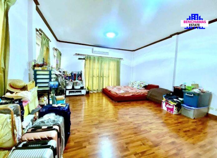 picture ðĄ For Sale: Thanapirom - Srinakarin | Near Yellow Line Thipphawan Station - 7/14