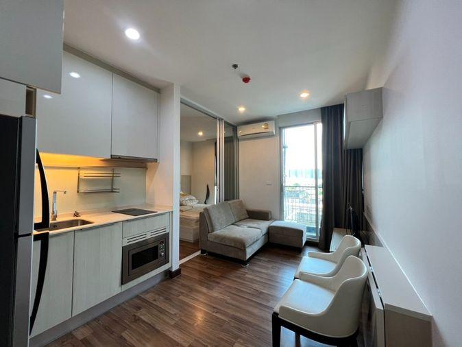 รูป 💖💖[เช่า] Condo Chewathai Interchange ติดรถไฟฟ้า MRT เตาปูน  พร้อมอยู่/ 1 ห้องนอน ราคา 12,000  บาท สอบถามได้นะคะ Line ID = atfirm2010 💖💖 - รูปที่ 3/12
