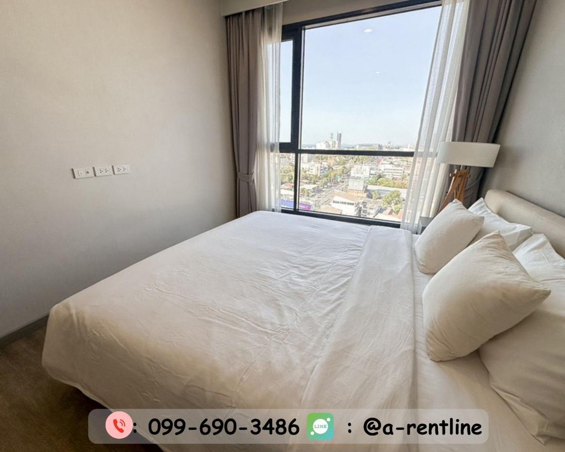 picture KEEN Centre Sriracha 099-690-3486 - 10/14