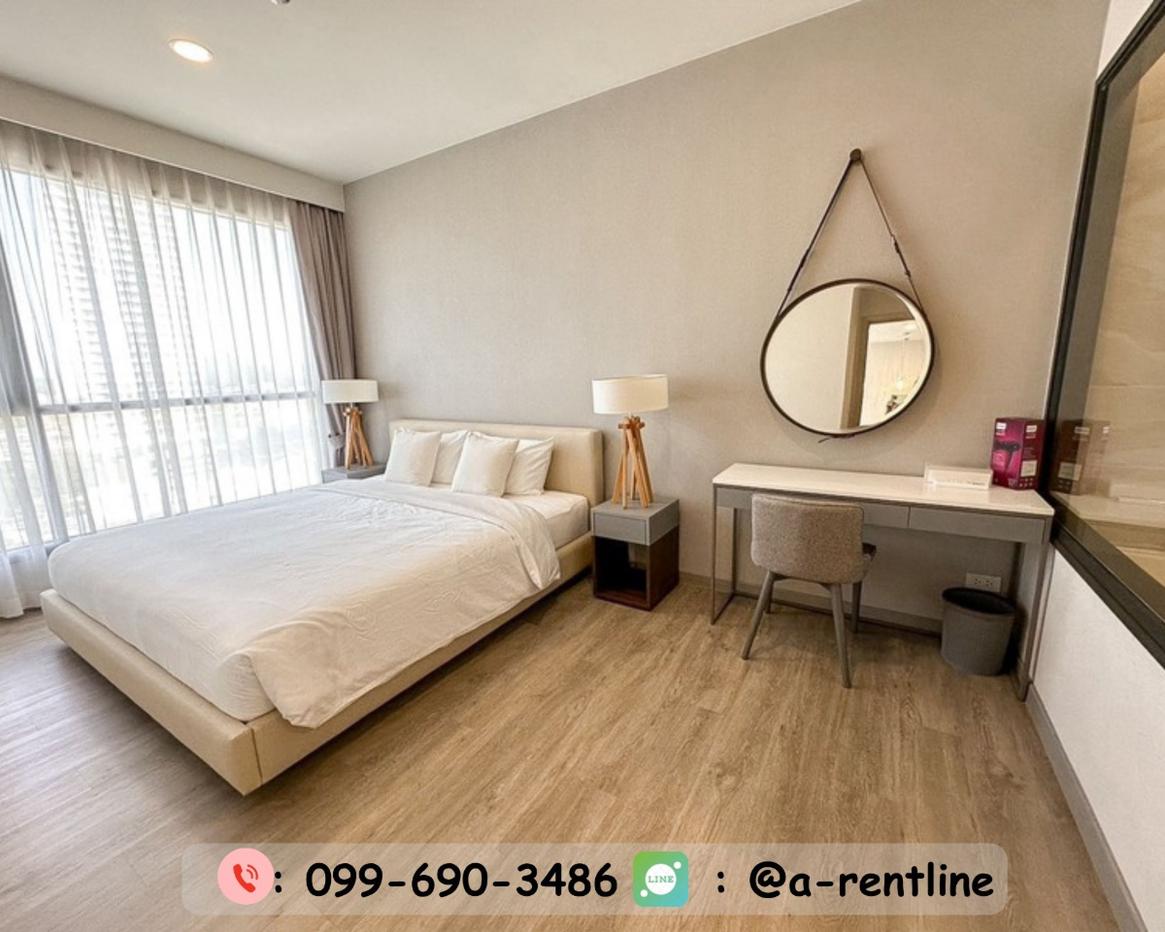 picture KEEN Centre Sriracha 099-690-3486 - 9/14