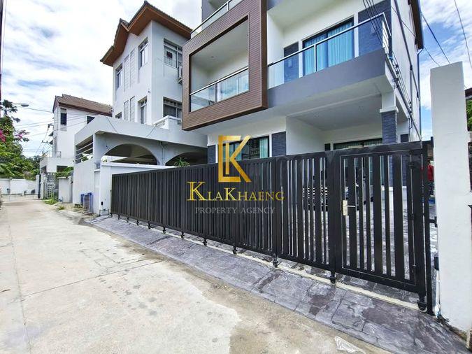 picture For Rent Detached House Sukhumvit65 Ekkamai BTS GH660 - 2/26