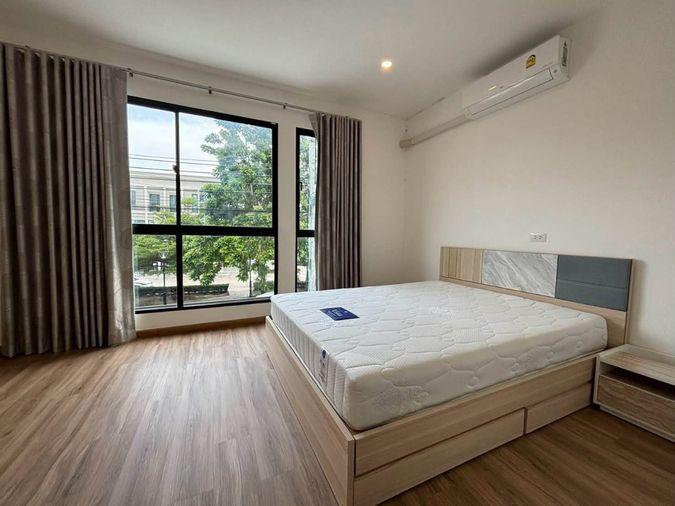 picture For Rent Townhome Patio Srinakarin Rama9 GH655 - 14/15