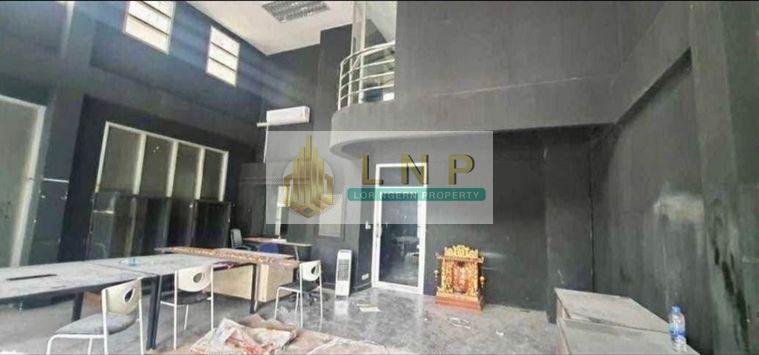 รูป 🏠 ขายบ้าน : อาคารพาณิชย์ ศรีวรา ทาวน์อินทาวน์ รหัสทรัพย์ | 📌LNP-H1093 - รูปที่ 2/5