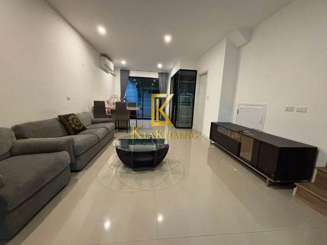 picture For Rent Townhome Patio Srinakarin Rama9 GH655 - 6/15
