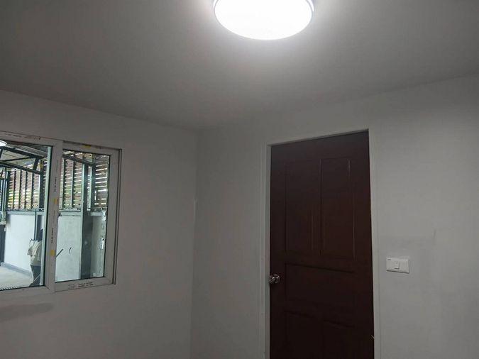 รูป Call : 083-769-1598 ให้เช่า คลังสินค้า โกดัง พร้อมออฟฟิศ พื้นที่ 60 ตารางวา ซอยโกสุมรวมใจ 25 เขตดอนเมือง ใกล้สนามบินดอนเมือง - รูปที่ 7/11