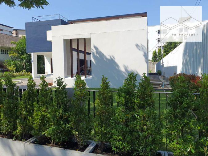 รูป Luxury Pool Villa สุขุมวิท 62 | 5 ห้องนอน | 700 ตร.ม. | Line: puttcapital - รูปที่ 2/21
