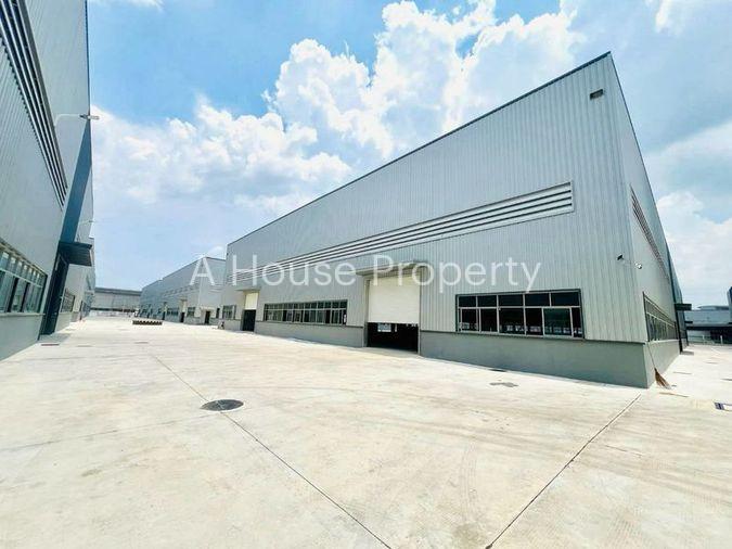 รูป โรงงาน–โกดังขนาดใหญ่ ในนิคมฯ โรจนะ หนองใหญ่ ชลบุรี - รูปที่ 1/13