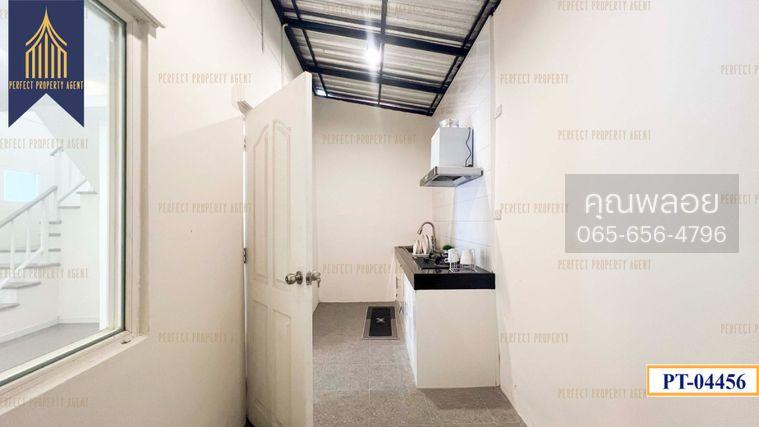 รูป ขาย บ้านเดอะคอนเนค 8 ซอยมหาชัย บางนาตราด ตกแต่งใหม่พร้อมเฟอร์ฯ มีครัวสวย ออกได้หลายเส้นทาง - รูปที่ 11/24