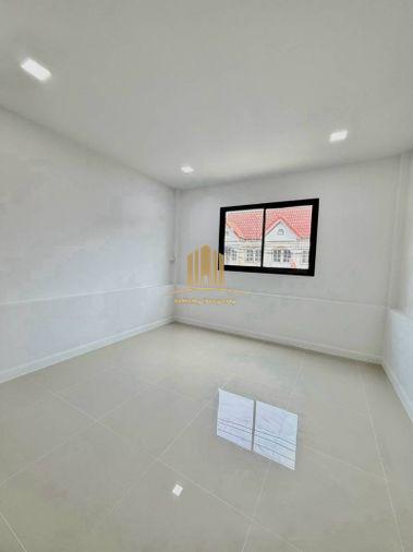 รูป 🏡✨ ขายทาวน์เฮ้าส์ 2 ชั้น | บางศรีเมือง–นนทบุรี 💰 2.49 ล้านบาท | ฟรีโอน 📐 17 ตร.ว. - รูปที่ 9/11